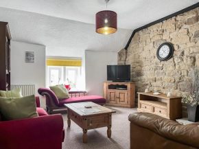Smithy Apartment